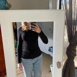Black long sleeve basic top